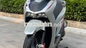 Siêu phẩm SH 160 ABS 4/2025 xám xi măng -400km