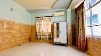 Huỳnh Văn Bánh PN-Nhà xe riêng-Lối đi riêng