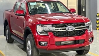 Ford Ranger 25 XLS-màu đỏ new nhiều ưu đãi-xe sẵn