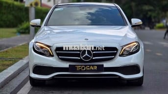 Mercedes-Benz E200 sport đen/nâu sx2019
