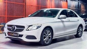 Mercedes C200 model 2017 chủ đi giữ gìn kỹ