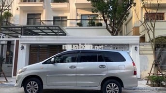 Toyota Innova E  2013 XE ĐẸP CHÍNH CHỦ