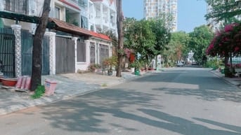 Tôi cần bán nền đất 126m2 đường 3A đối diện biệt thự ở KDC 13B Conic