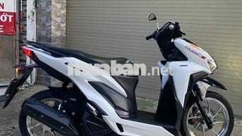 cần bán con xe vario 150 biển số đẹp giá tốt.