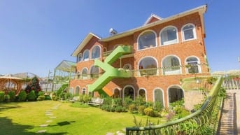 BÁN VIlLA CHÂU ÂU CAO CẤP GIỮA LÒNG ĐÀ LẠT