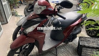 Vision 2018 màu đỏ