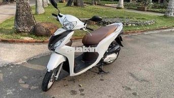 cần bán xe vission fi mau trắng. tra góp o dong