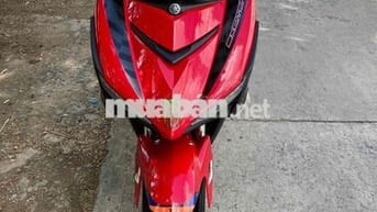 xe nhà chạy ít đi còn như mới ae cần liên hệ