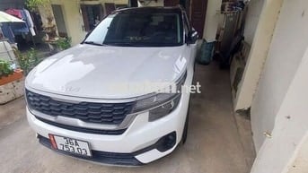 Kia Seltos 2022 Deluxe 1.4 AT - 37000 km