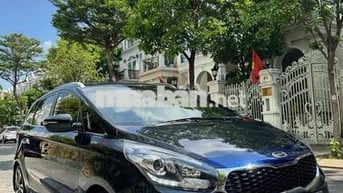 Kia Rondo 2021 GAT gia đình cần bán