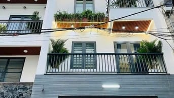 Kẹt tiền cần bán nhà Lâm Văn Bền, Tân Kiểng, Quận 7. GIÁ 3TỶ8. DT 48m2