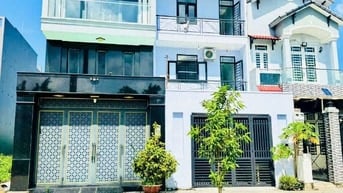 Sang lô đất quận 76m- full thổ - đường nhựa lớn thông Hương Lộ 2-Mã Lò
