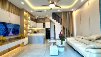CC Bán Nhà 42m 5 Tầng Full Nội Thất Quận Hoàng Mai Chỉ Hơn 5 Đồng 