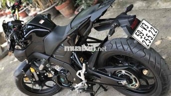 Xe người dùng lên nhiều đồ chơi kiểng lông lanh