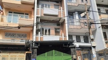Đối diện công viên!! Nhà MT đường số 13- Bình Phú 1 Quận 6 (4x19m) 4 t