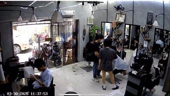 Salon cần tuyển thợ phụ  tóc nữ 