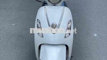 xe atiala 2005 màu trắng máy cực kì êm mới 98%