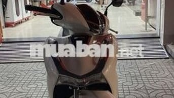 Xe Máy Honda SH150i Cao Cấp ABS 2022- Trắng mới95%
