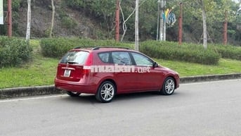 Hyundai i30 2009 1.6 AT - 130000 km