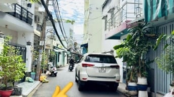 Bán 2MT HXH Trần Quang Khải Q1 dt: 3.3m(4m) x 7m 3 lầu 1ST giá 4 tỷ 9