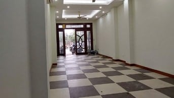 Cho thuê nhà mặt Phố Nguyễn Viết Xuân kinh doanh tốt - Hà Đông - 