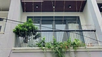 Cần cho thuê nhà HXT 69/4A Nguyễn Gia Trí P.25 Q.Bình Thạnh