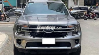 Ford Everest Titanium 1 cầu 2022 - 35.000 km