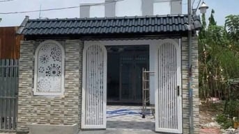 Vỡ nợ nên cần bán gấp nhà Đ. Trần Tử Bình, Củ Chi 113m2 SHR. Giá 650tr