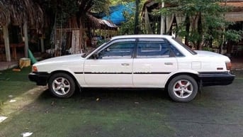 Toyota Camry 1987 2.0 MT - 999999 km