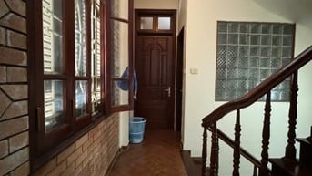 Bán nhà P. Ngọc Hà, dân xây, gần oto, ngõ thoáng 42m2-4T-MT3.9m- 10 tỷ
