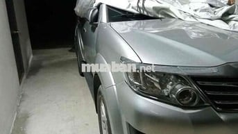 Toyota Fortuner 2014 - 125000 km