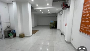 CHO THUÊ TẦNG 2 – MẶT PHỐ 21 NGUYỄN CÔNG TRỨ, Q. HAI BÀ TRƯNG
