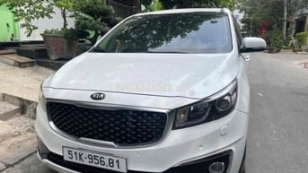 Kia Sedona 2017 2.2 DATH - 76000 km