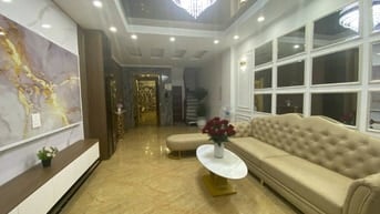 Chính chủ cần bán căn mặt tiền 4 x10m nở hậu 07 tầng -17 tỷ 8 
