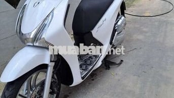 Can ban xe sh125 nhu hinh hoac giao luu xe khac