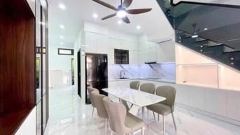 Nhà trung tâm quận 3 đường Nguyễn Thông. Gần hội trường Thành Uỷ