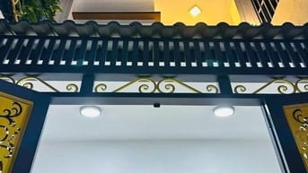 Bán gấp nhà hẻm 5m đường Nguyễn Đình Chiểu, Quận 3, sổ riêng,giá 5tỷ3
