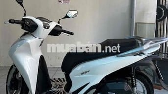 Bán Honda SH125i nguyên bản 2021 nữ chạy như mới