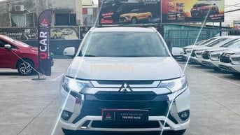 Mitsubishi Outlander 2023 2.0 CVT - 7000 km