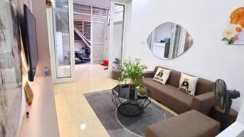 B.á.n nhà ở Đa Sỹ, diện tích sổ 34m2 , nhà đẹp ,ngõ rộng, giá 5,x tỷ