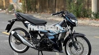 xe Raider kèm quả biển dễ nhớ