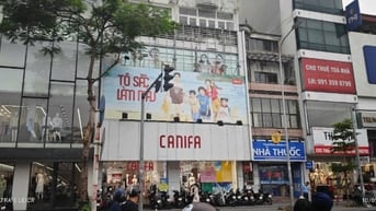 CHO THUÊ MẶT BẰNG KHU PHỐ CỔ LÝ THƯỜNG KIỆT 130m2 mặt tiền 20m