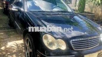 Mercedes Benz C240