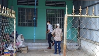 Cần bán gấp 2 héc đất có nhà c4