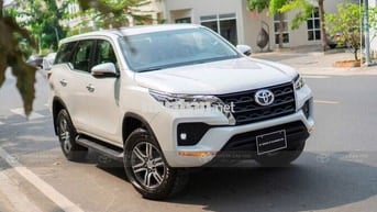 Toyota Fortuner 2025  - Ưu đãi cực khủng