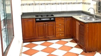 Cho thuê cc 93m, 3 ngủ thoáng đẹp, cách bách kinh xây 1km