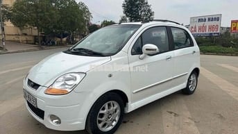 xe nhập khẩu 5 chỗ số tự động, nhỏ gọn nhẹ nhàng