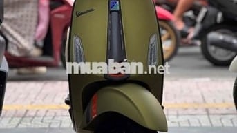 Vespa Sprint 125 S 2025 Green Ambizioso