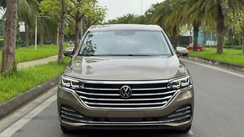 🔜 Volkswagen Viloran ( Luxury ) Sản xuất 2023 đklđ 2024 • Odo 35.000