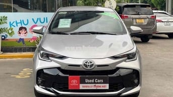 Toyota Vios 1.5E CVT  xem xe thương lượng mạnh